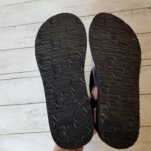 Skechers Yoga Foam Meditation Rhinestone Bling Thong Sandals NWOT - Picture 8 of 8